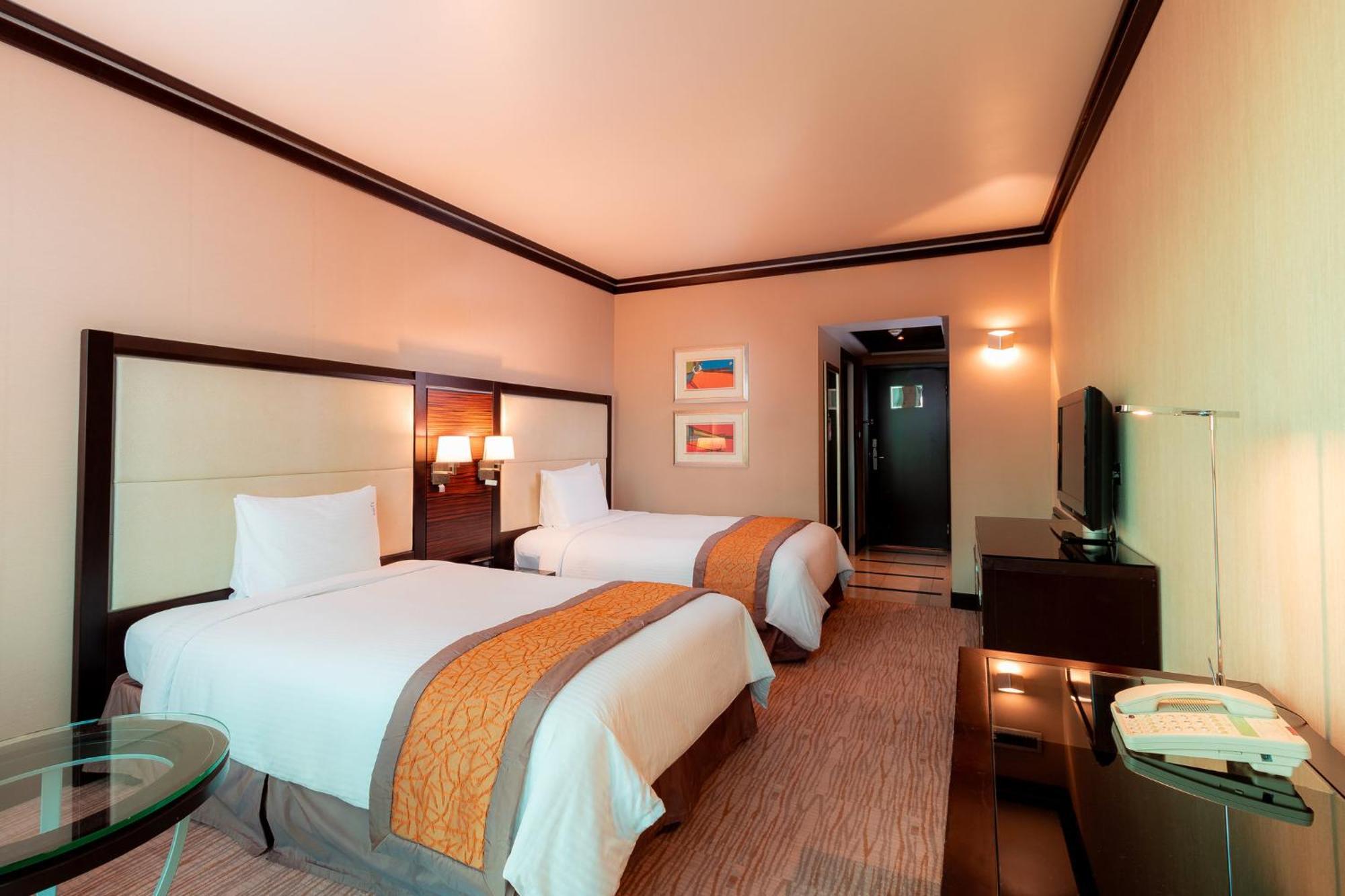 Holiday Inn Kuwait Al Thuraya City By Ihg Kuveyt Dış mekan fotoğraf