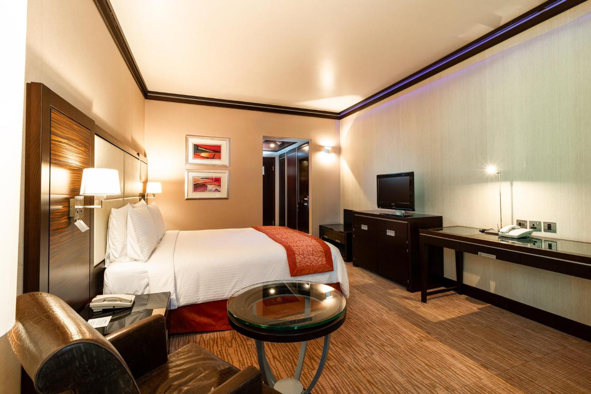 Holiday Inn Kuwait Al Thuraya City By Ihg Kuveyt Dış mekan fotoğraf