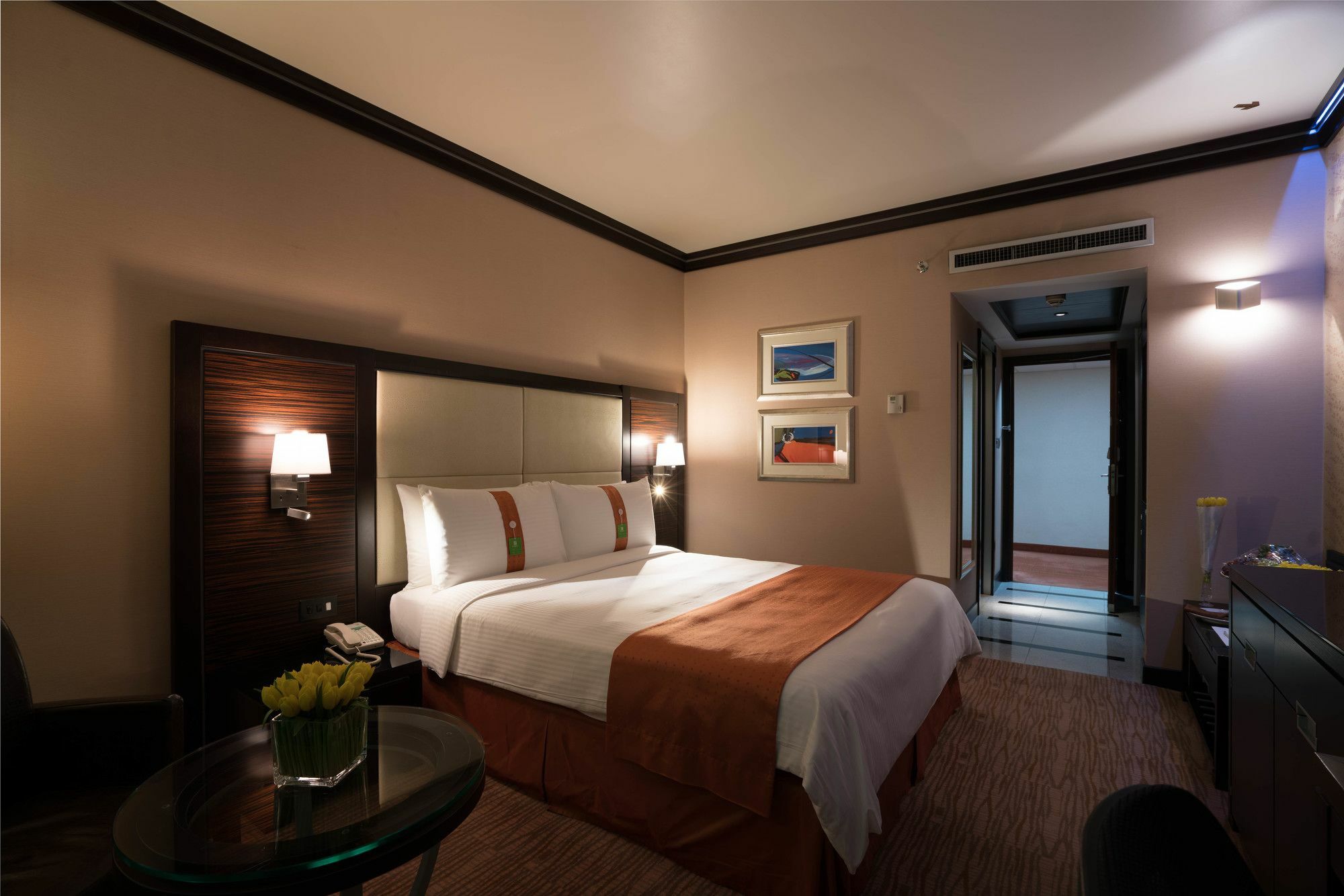 Holiday Inn Kuwait Al Thuraya City By Ihg Kuveyt Dış mekan fotoğraf